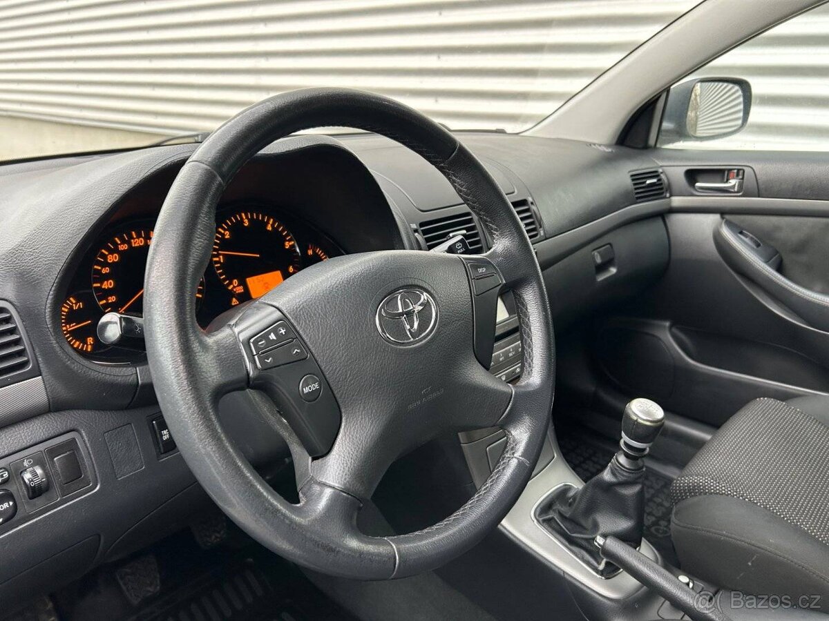 Toyota Avensis, 2.2 D-4D 110 kW/AUTOKLIMA - 14