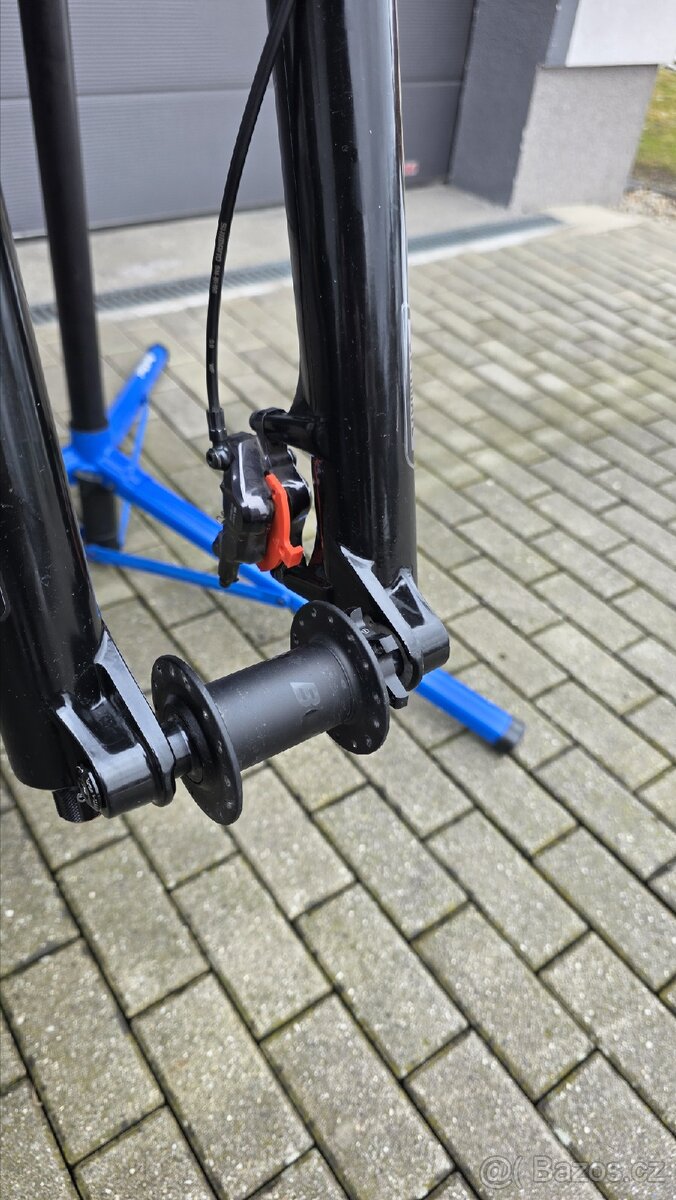 Trek slash gen6 L - 14