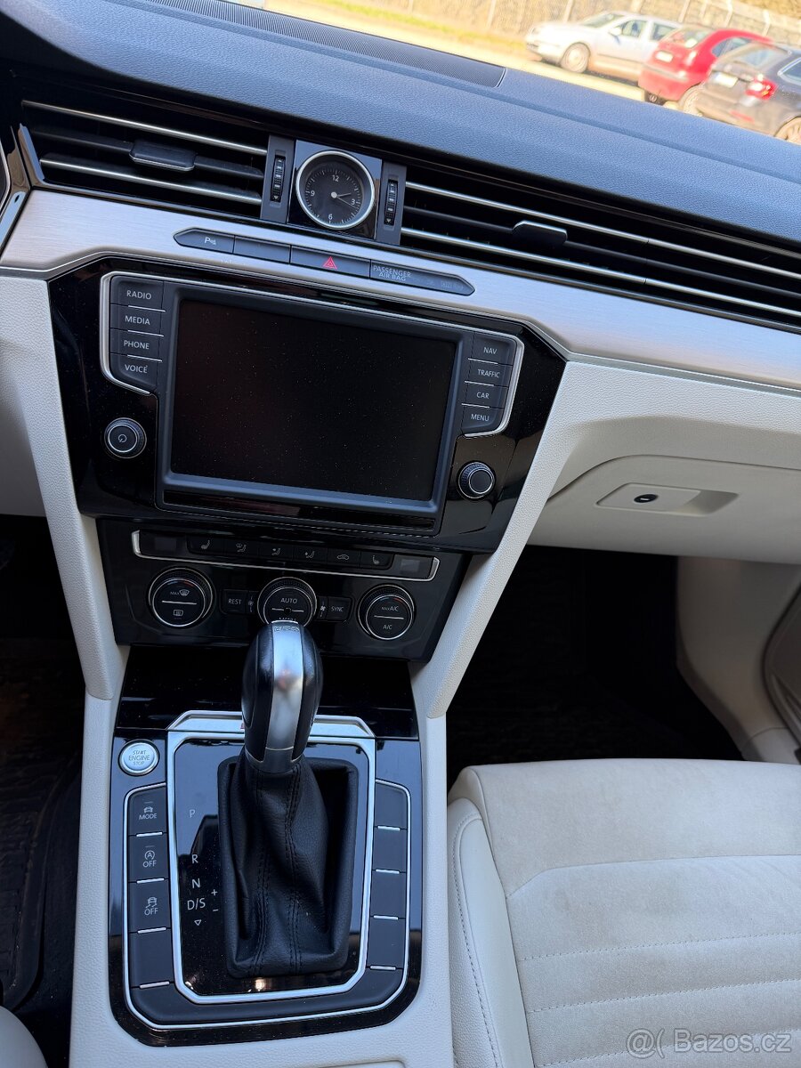VW Passat B8 2.0 TDI 4motion DSG - 14