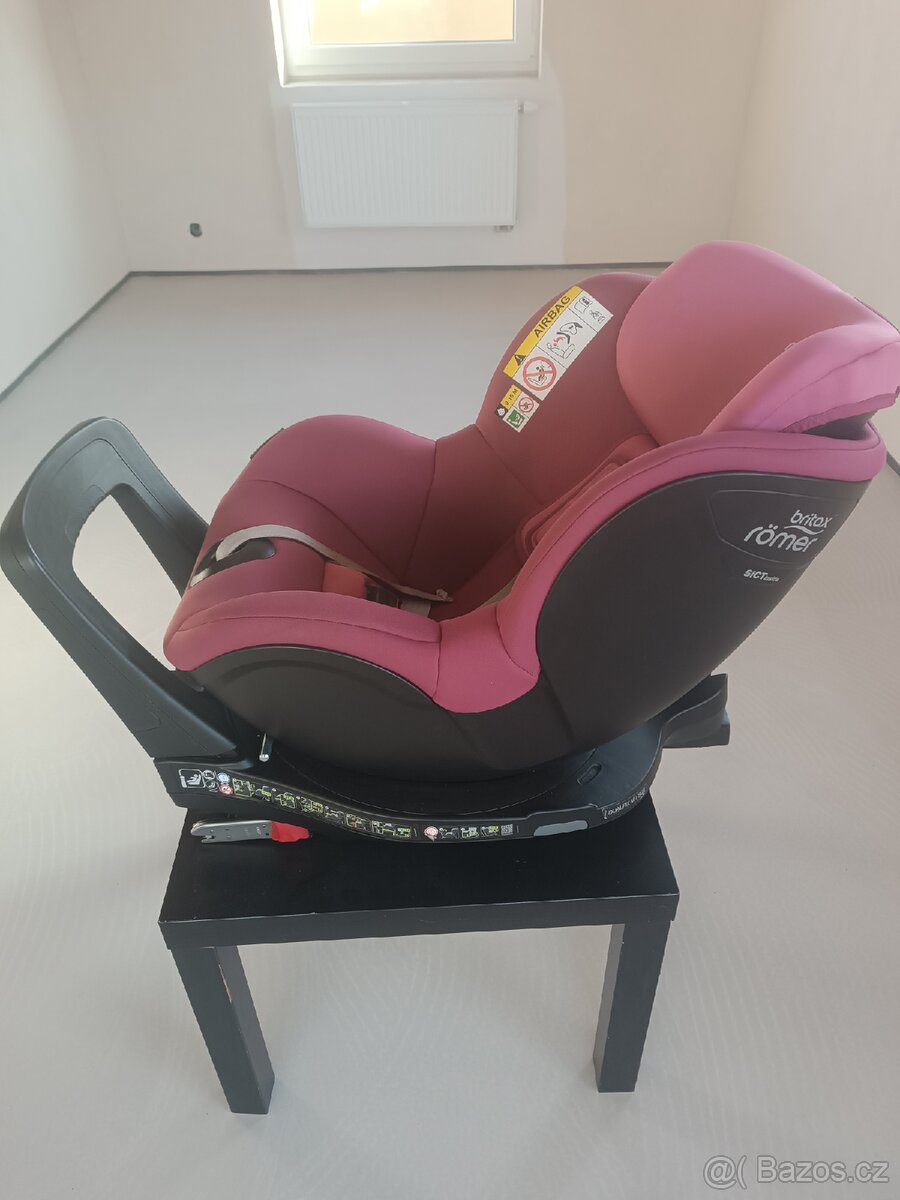 Prodám autosedačku Britax Römer Dualfix M i - size - 14
