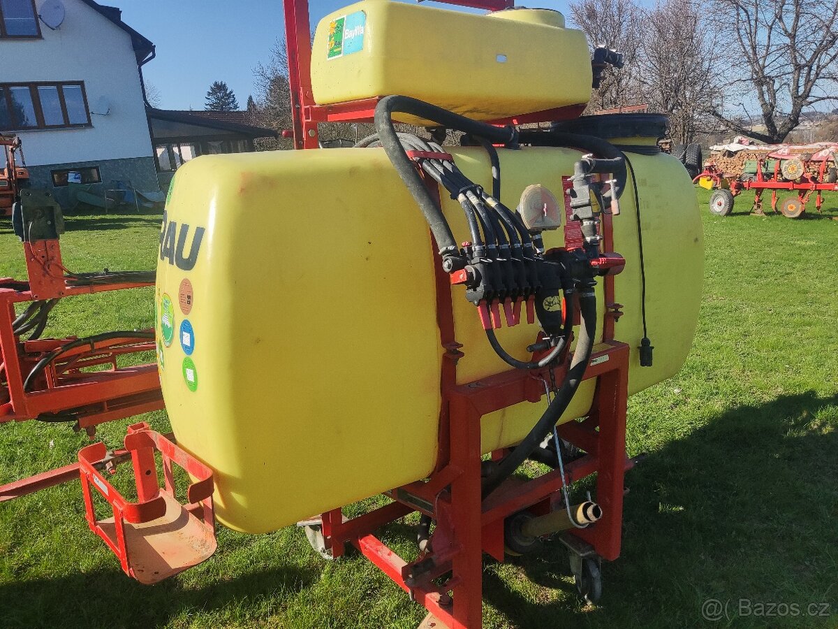 Postřikovač RAU - 14