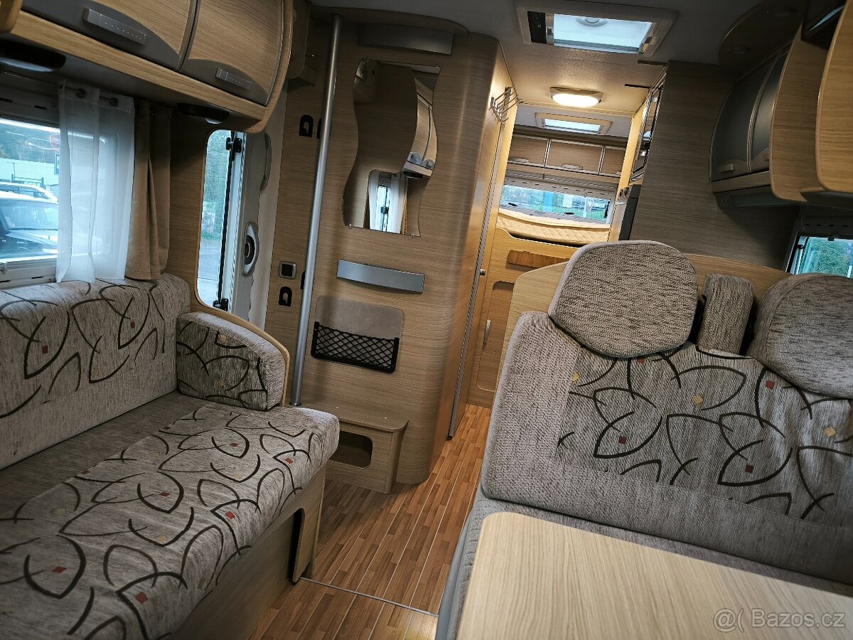 Obytné auto Granduca Roller 3.0JTD 90tis.km, klima,Solary - 14