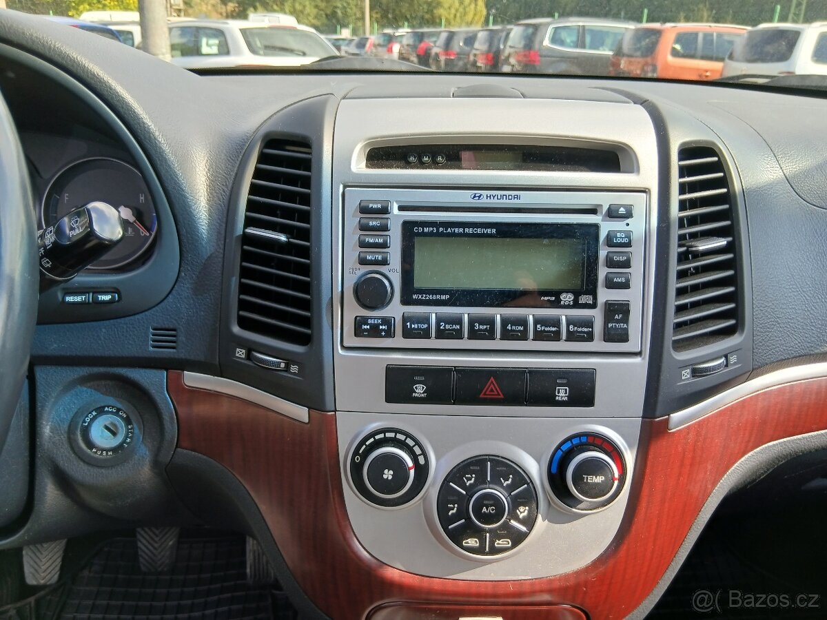 Hyundai Santa Fe, 2.2 CRDi, 4x4 , tažné - 14