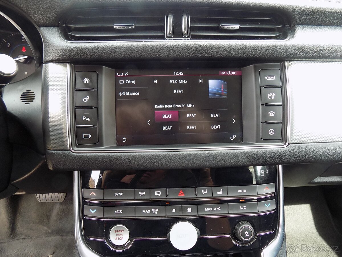 Jaguar XF 2.0D 132 KW KŮŽE TAŽNÉ - 14