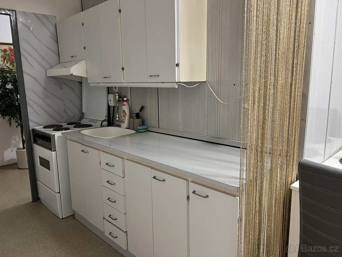 Byt 2+1(64m2) na prodej v Pacově. - 14