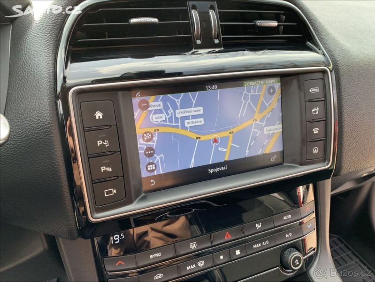 Jaguar F-Pace, 2,0 D KLIMA SERVISKA 4X4 - 14