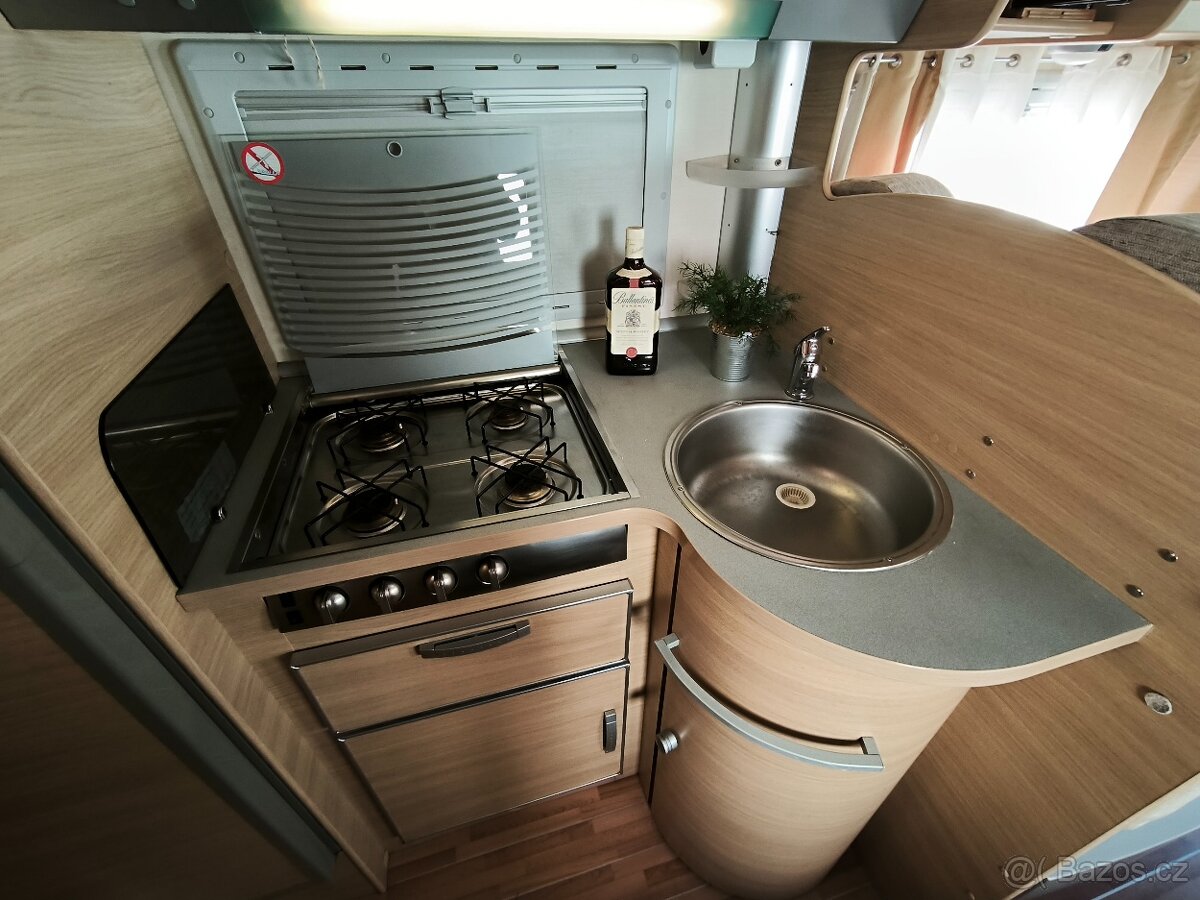 obytný vůz Granduca 3.0JTD, Soláry,TV vzduch.perovani - 14