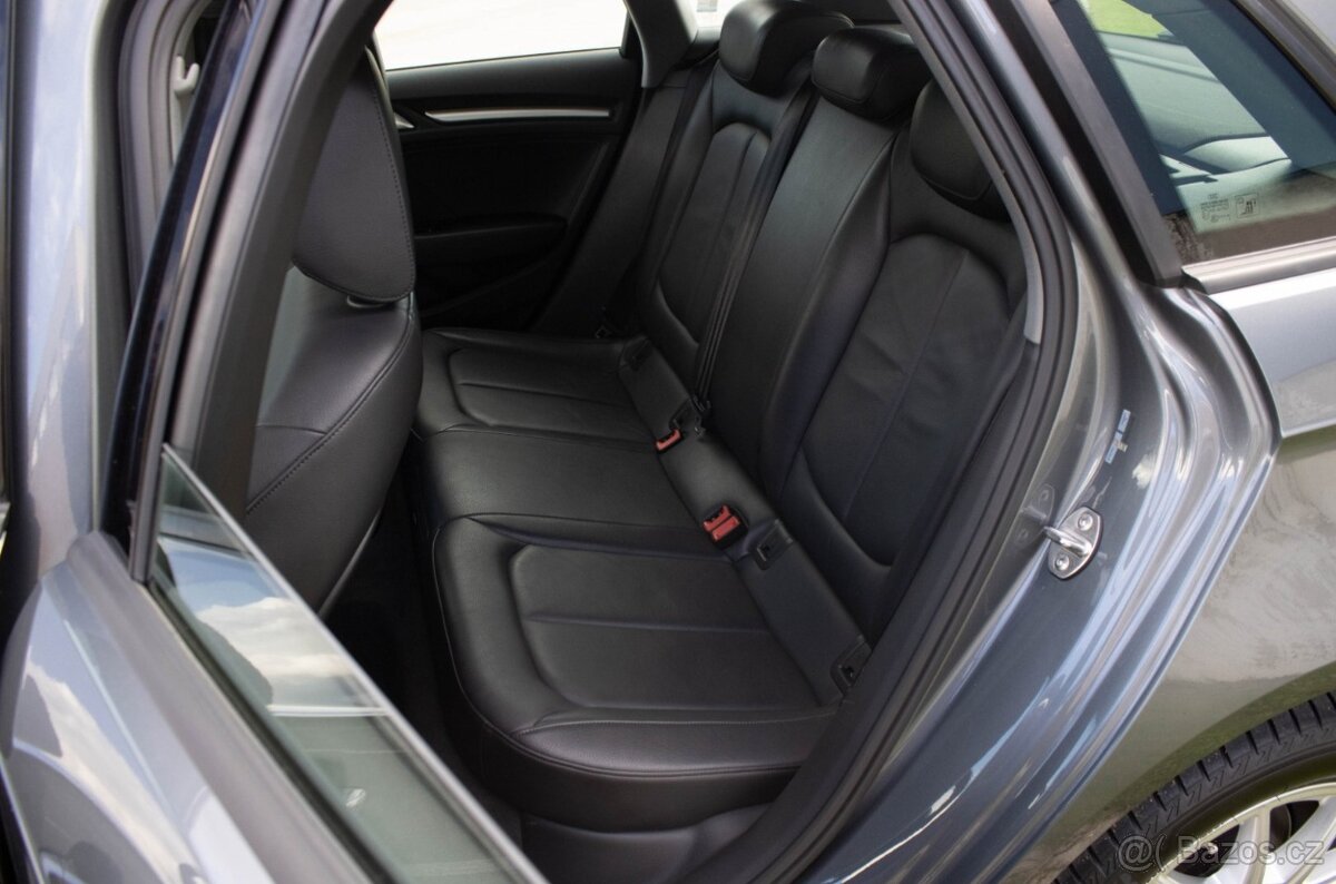 Audi A3 1.6 TDI 116k Basis S tronic - 14