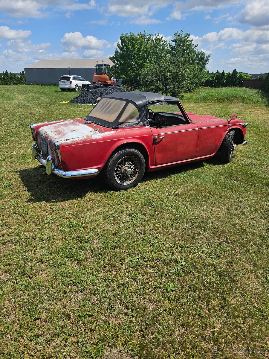 triumph tr4a - 14