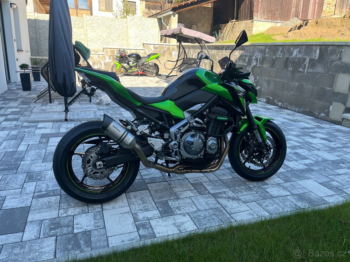 Kawasaki Z900 - 14
