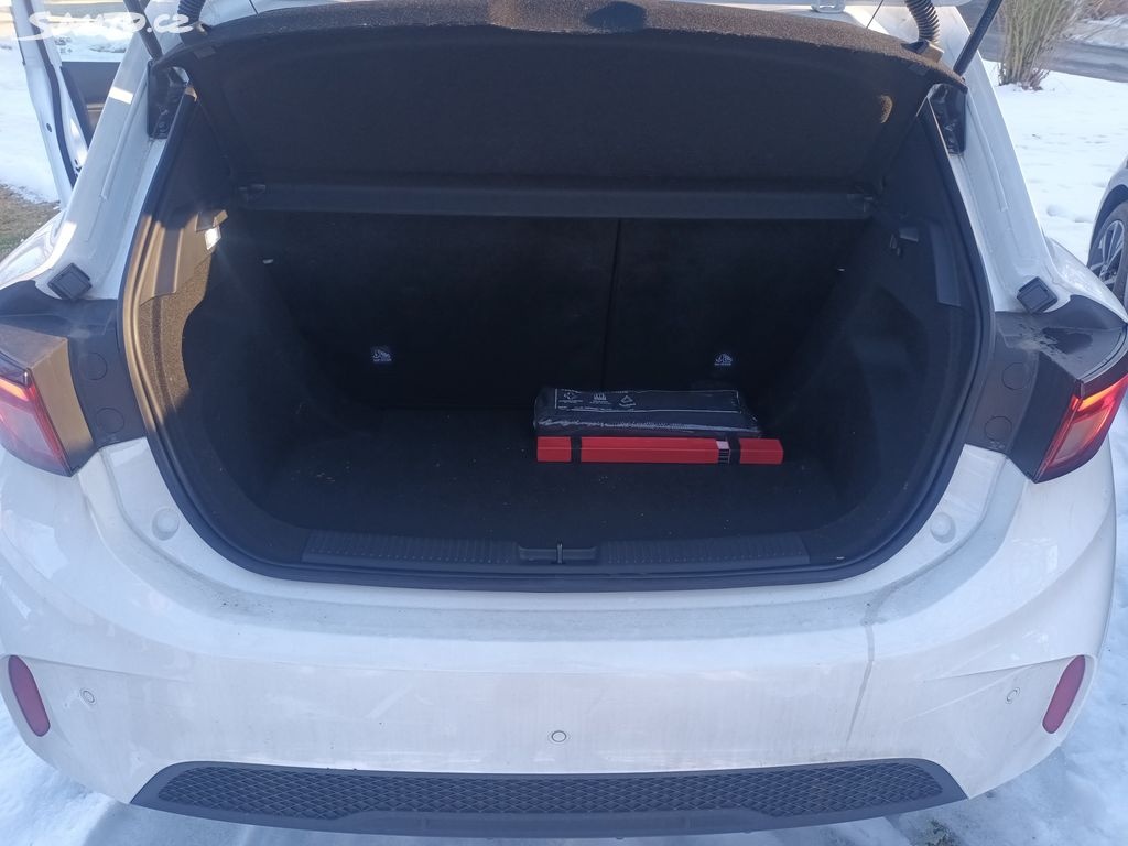 MG MG3, 1.5i 4valc.85kw ELEGANC záruka - 14