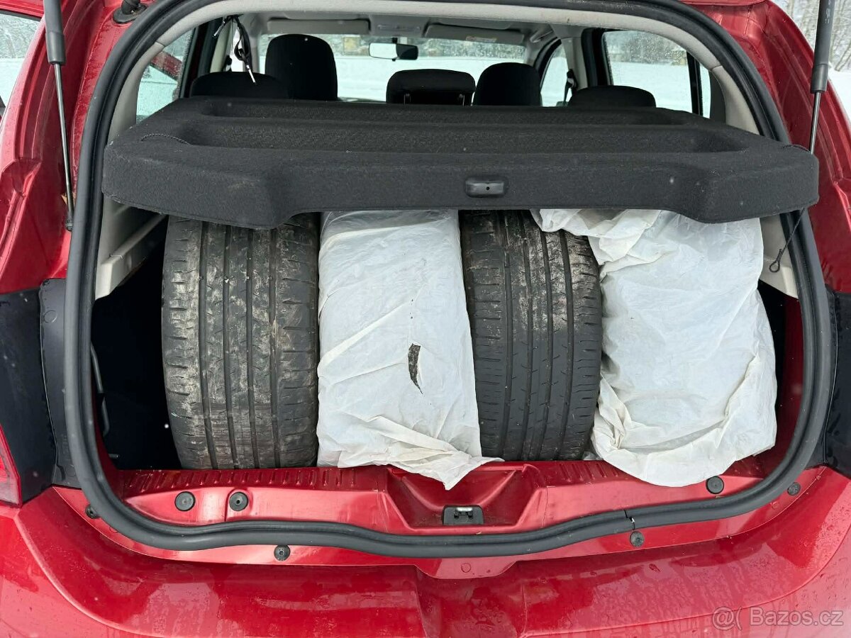 Dacia Sandero Stepway - 14