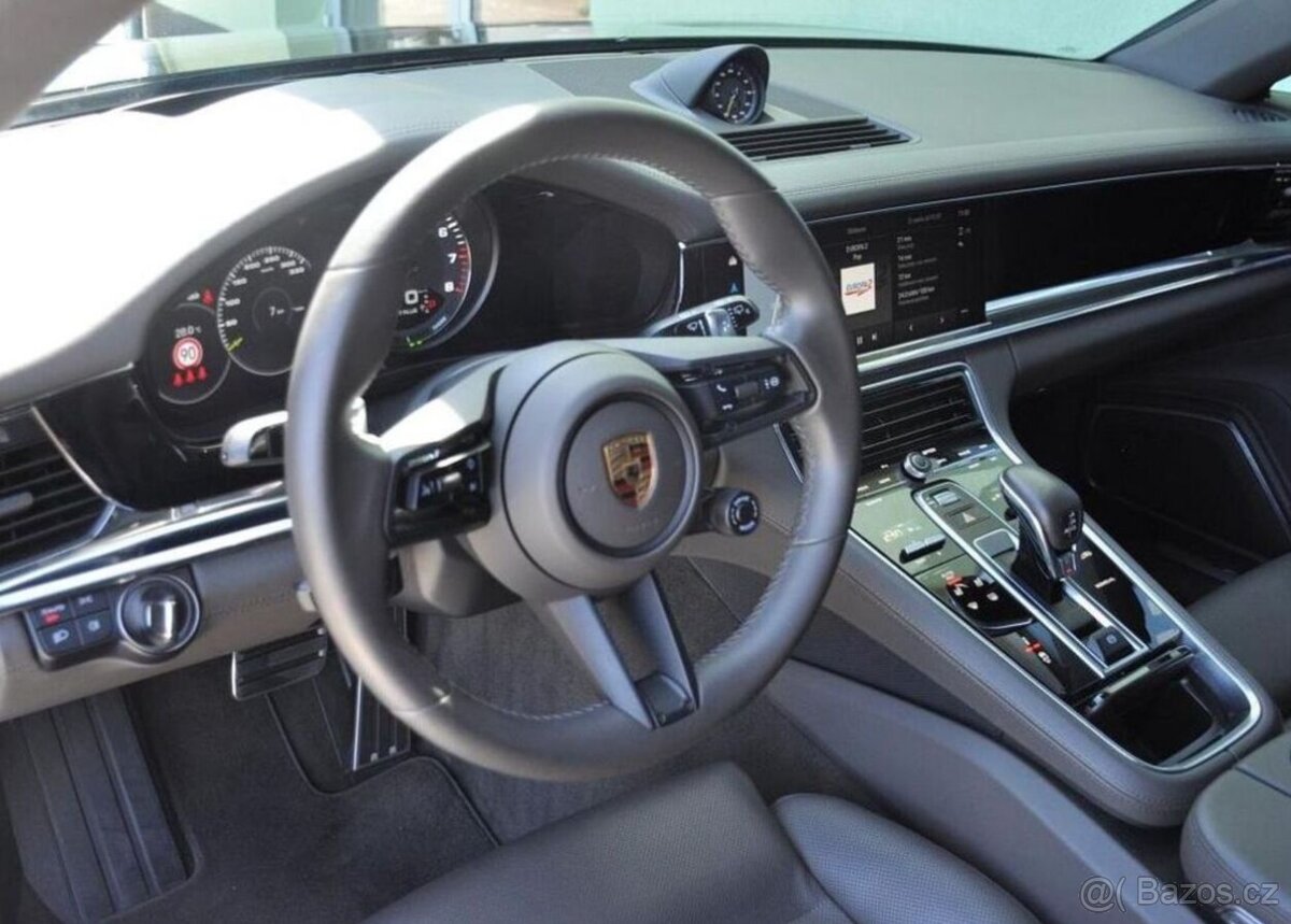 Porsche Panamera E-HYBRID 4S BOSE PANO K360°HUD - 14