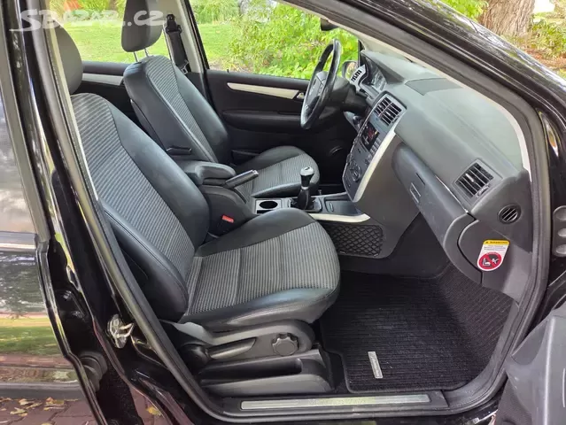 Mercedes B170,85kW,157 tis.km,klima,senzory,servis - 14