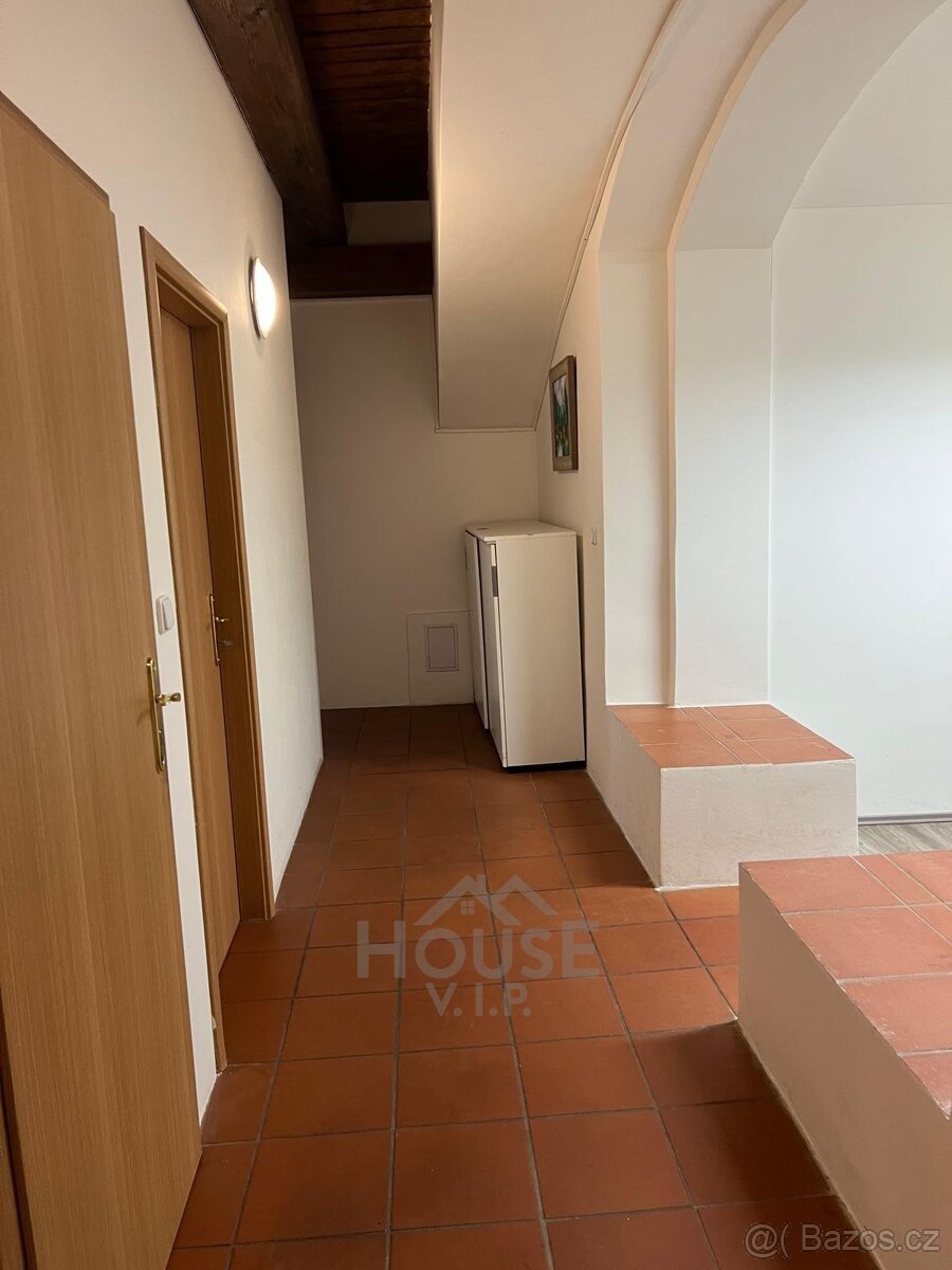 Prodej obchodního prostoru 109 m², Praha 7 - Troja. - 14