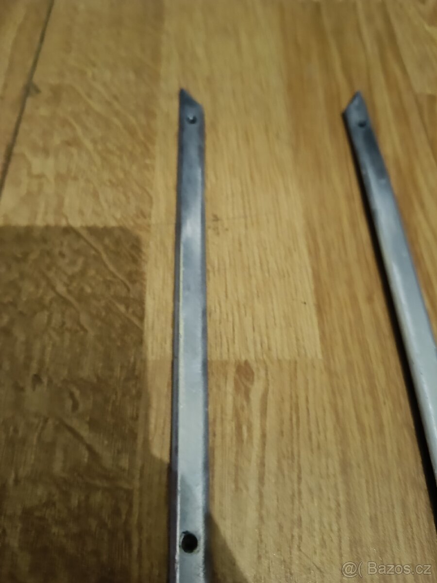 Lišty Jawa pionýr - 14