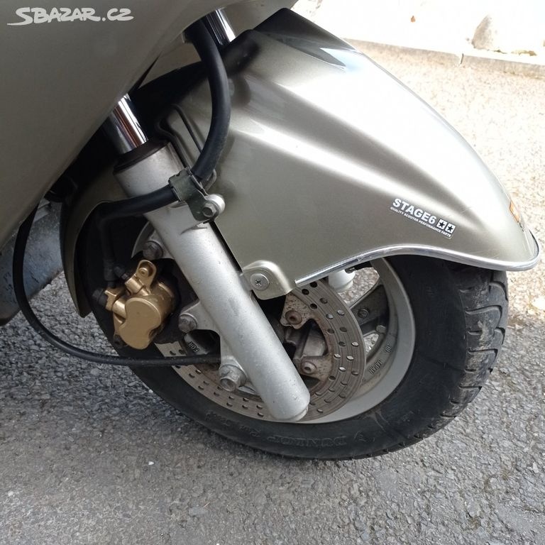 Yamaha Majesty 250 - 14