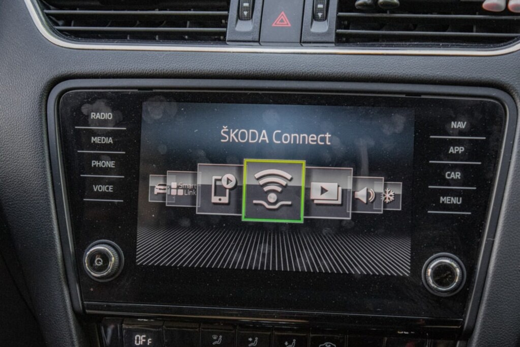 Škoda Octavia Combi 2.0 TSI RS DSG - 14