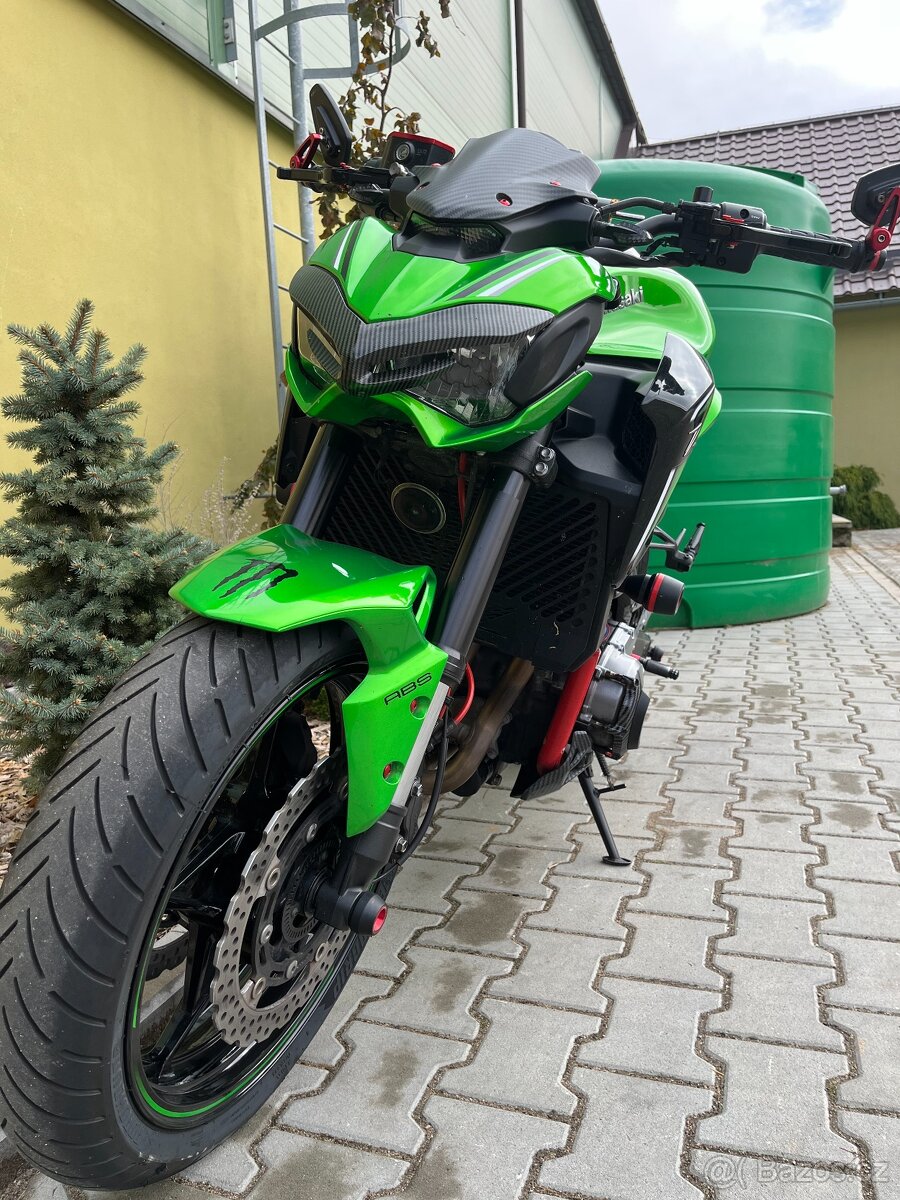 Kawasaki Z 900 - 14