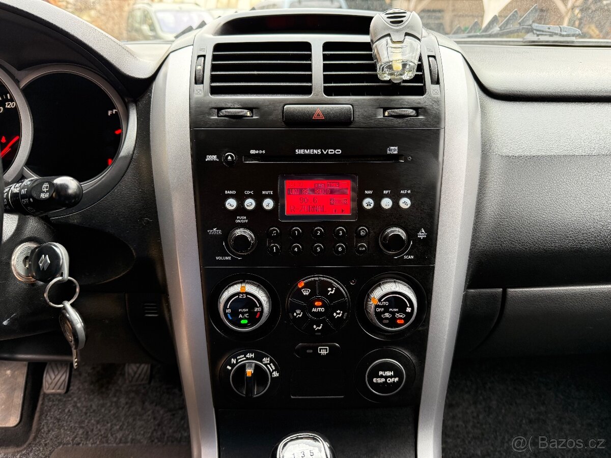 SUZUKI GRAND VITARA 2007 1.9DDIS 4x4 CZ DOKLADY STK 9/2027 - 14