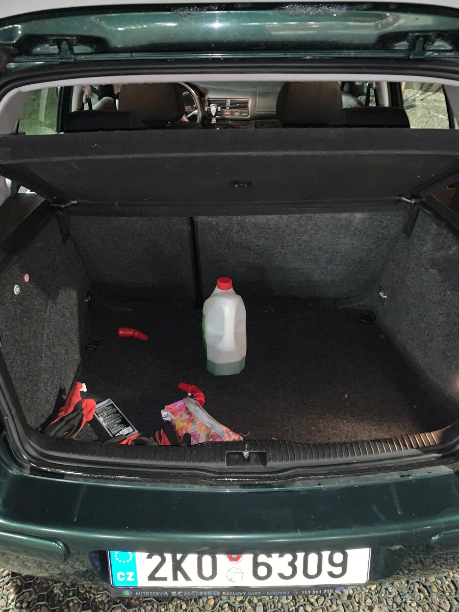 Volkswagen Golf 1.4 - 14