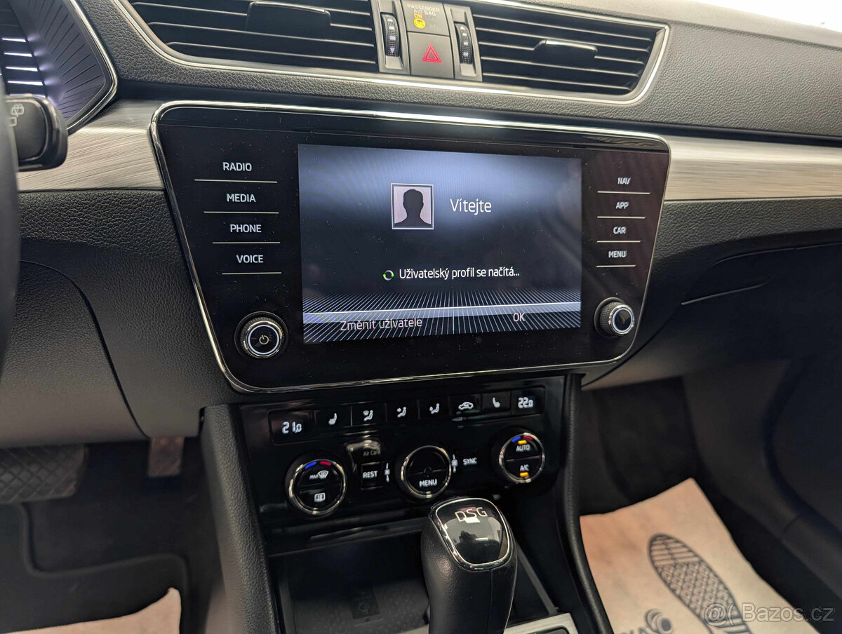 Škoda Superb 2,0 TDI STYLE - 14