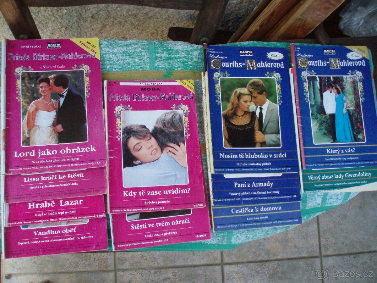 staré Harlequiny-milostné romány pro ženy a dívky-Desire - 14