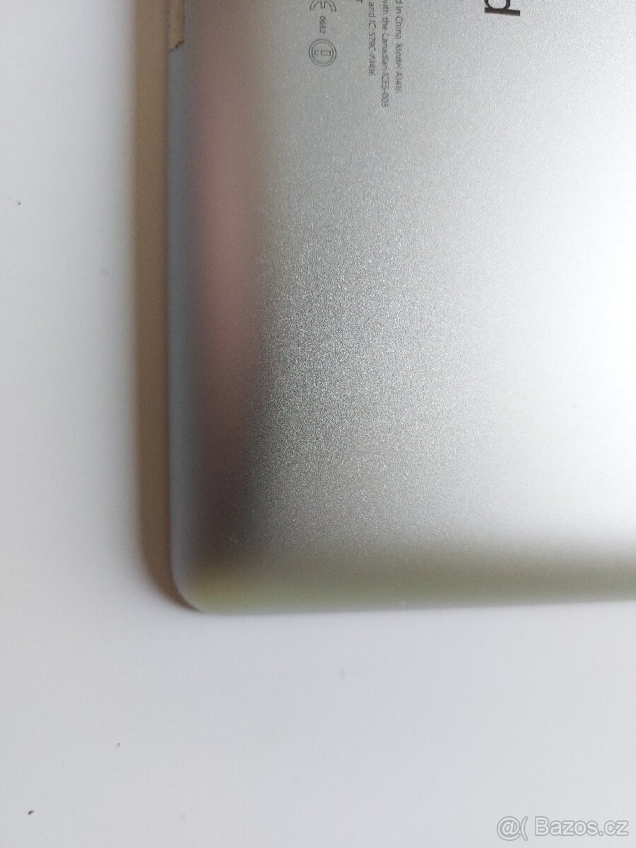 Tablet Apple iPad 3 64GB iOS 8.4.1 Jailbreak - 14