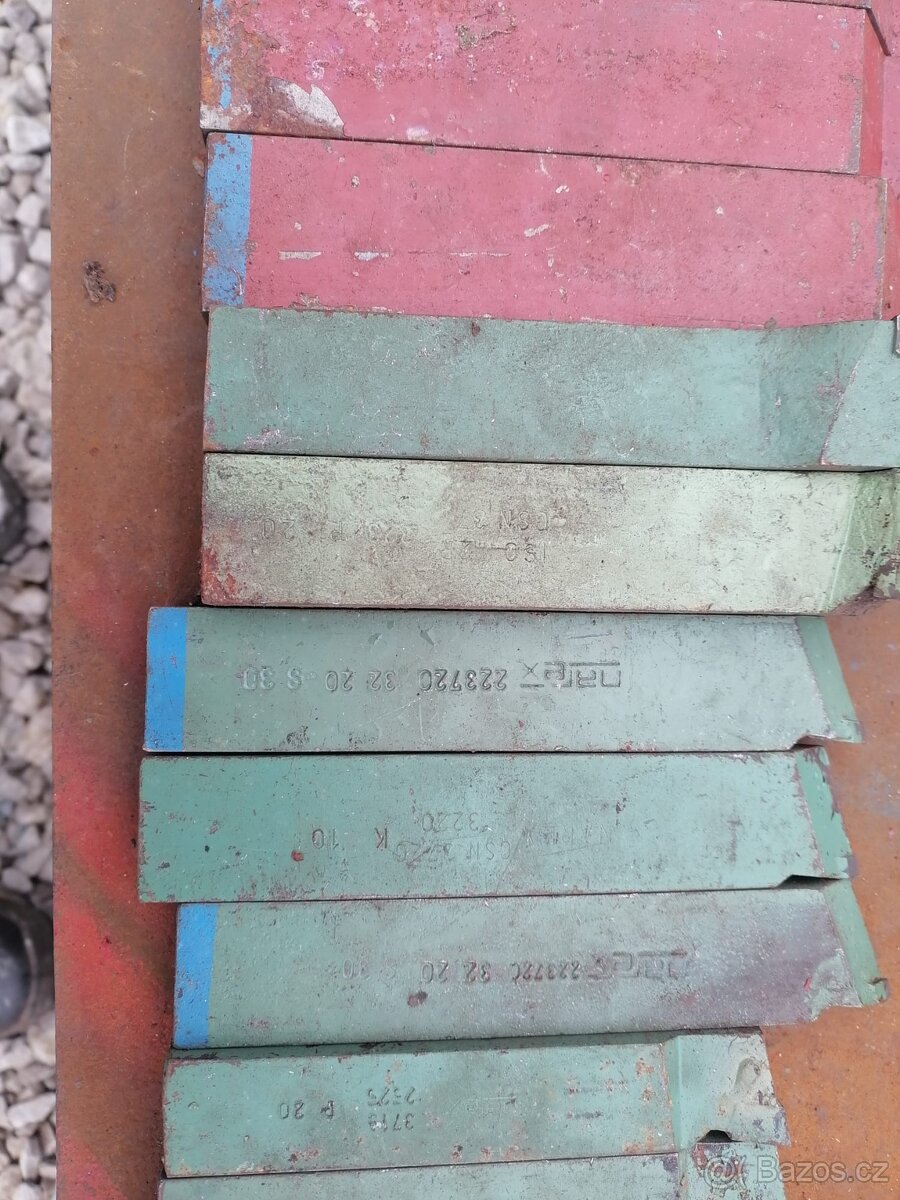 Soustružnické nože - 14