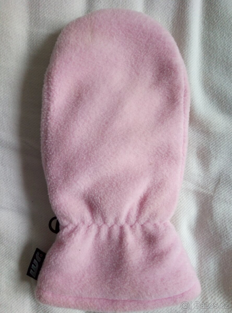 Dívčí čepice BRUNO BANANI,šála,palčáky,2 šátky - 14