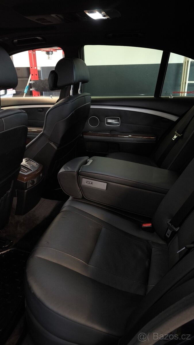 BMW E65 750i - 270 kW 2008 - 14