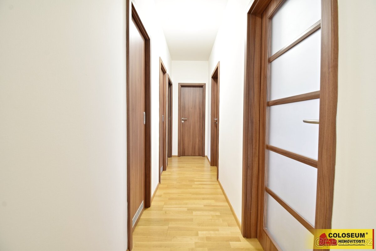 Brno - Veveří, pronájem bytu 3+kk, 68 m², šatna, balkon - by - 14