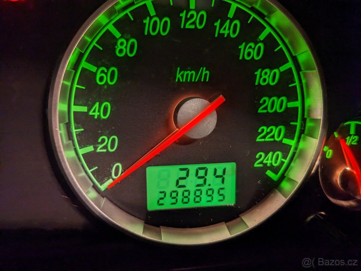 Ford Mondeo 2.0 107kw - 14