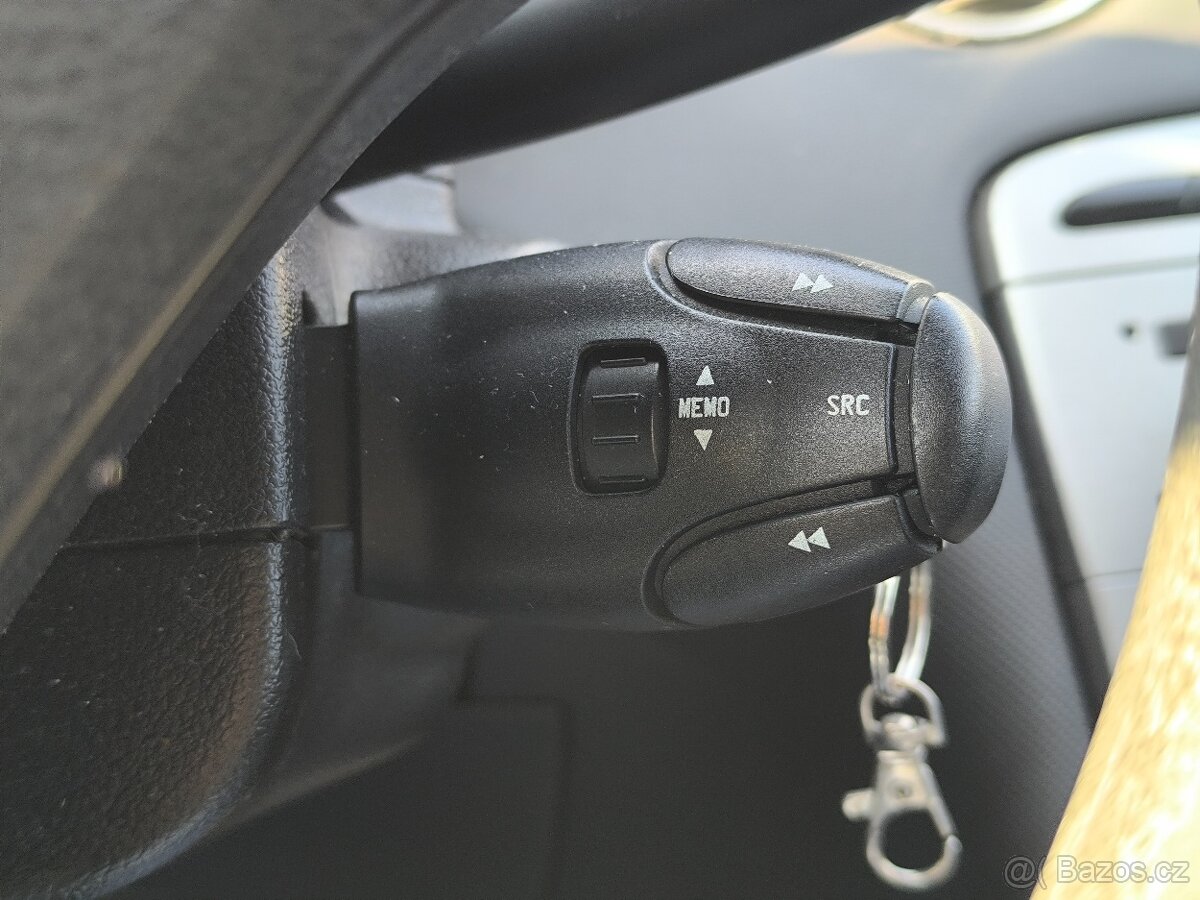 Peugeot 308 1.6 HDi - 14