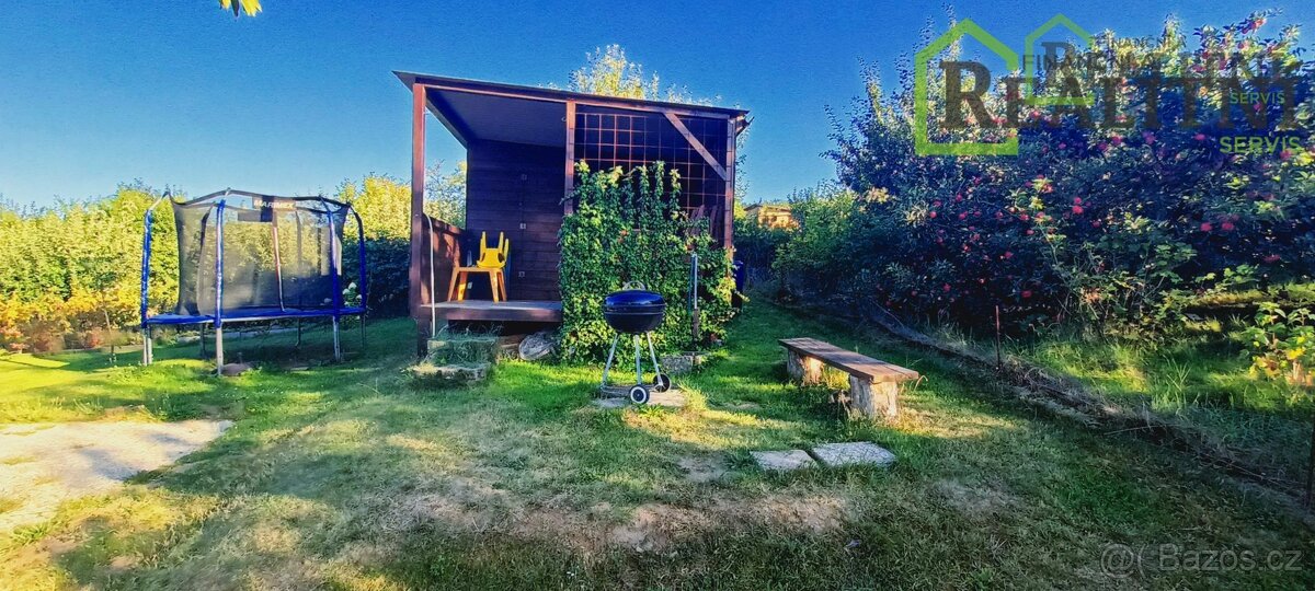 Prodej zahradního altánu v žádané zahrádkářské osadě Hliník - 14