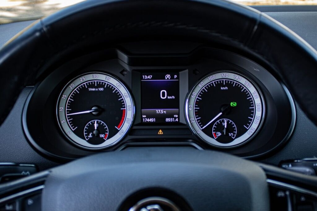 Škoda Octavia Combi 1.6 TDI DSG Style - 14