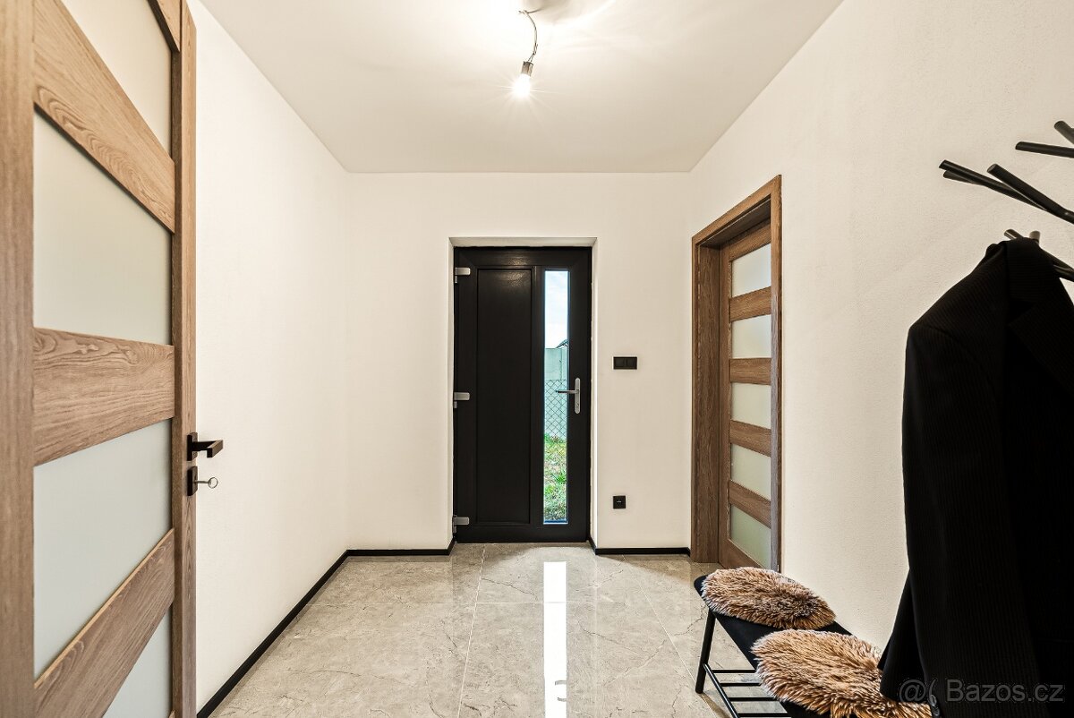 Prodej rodinného domu 147 m², pozemek 612 m² Bobnice - 14