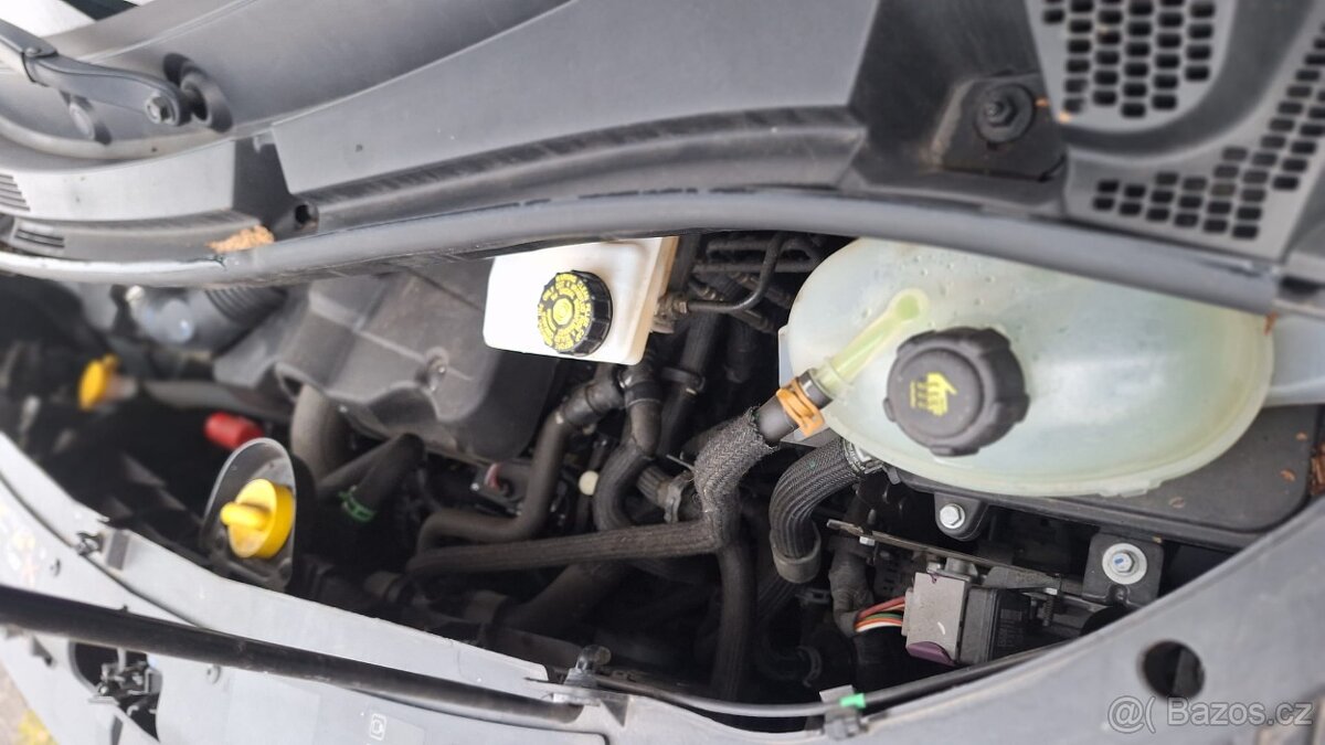 Renault Master L1H1 3,3 t dCi 135 - 14