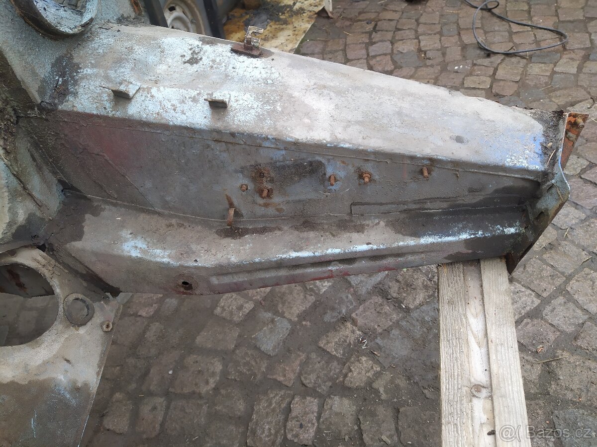 Skelet Škoda 100 110 - 14