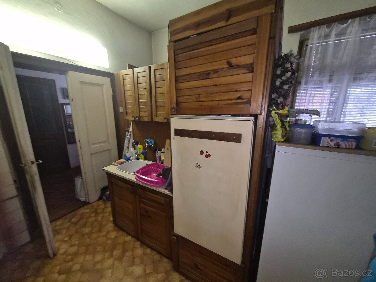 Prodej dvougeneračního domu v Klášterci nad Ohří - 14
