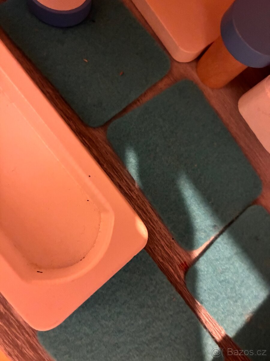 Handmade domeček pro panenky - 14