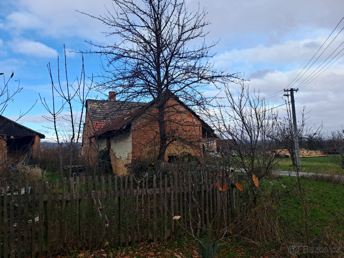 dům v obci Bělotín- místní část Lučice na Moravě - 14