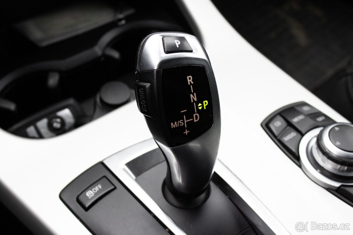 BMW X3 xDrive20d A/T - 14