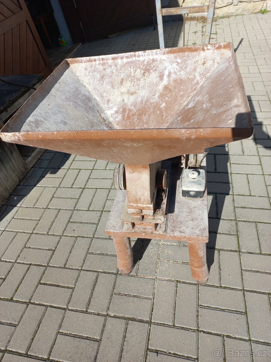 Kladívkový šrotovník 380 V - 14