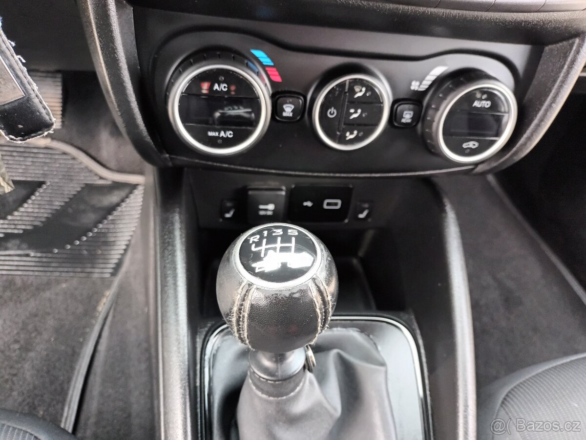 Fiat Tipo 1,6 MJT,KLIMA,NAVI,VÝHŘEV - 14