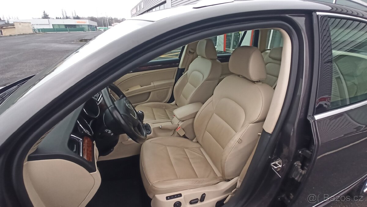 Škoda Superb 2 2.0 TDI 125 Kw Elegance - 14