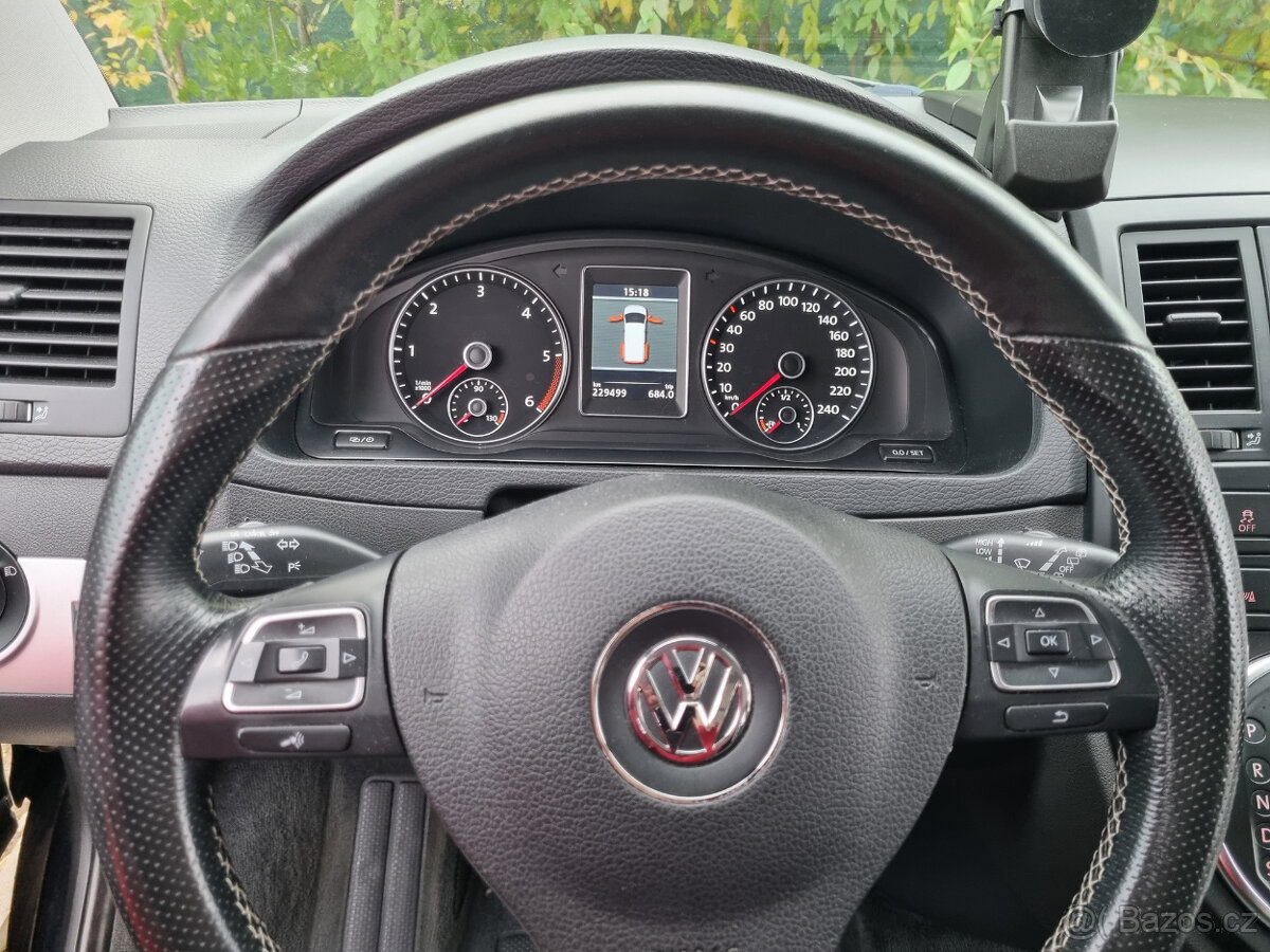 VW Multivan 2.0TDi 103kW DSG 7 míst - 14