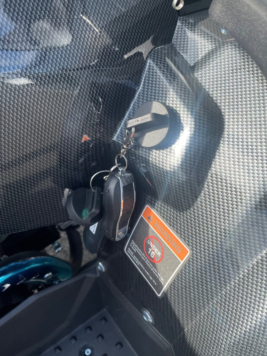 Dětská čtyřkolka Piranha Veyron 125cc Carbon model 2026 - 14