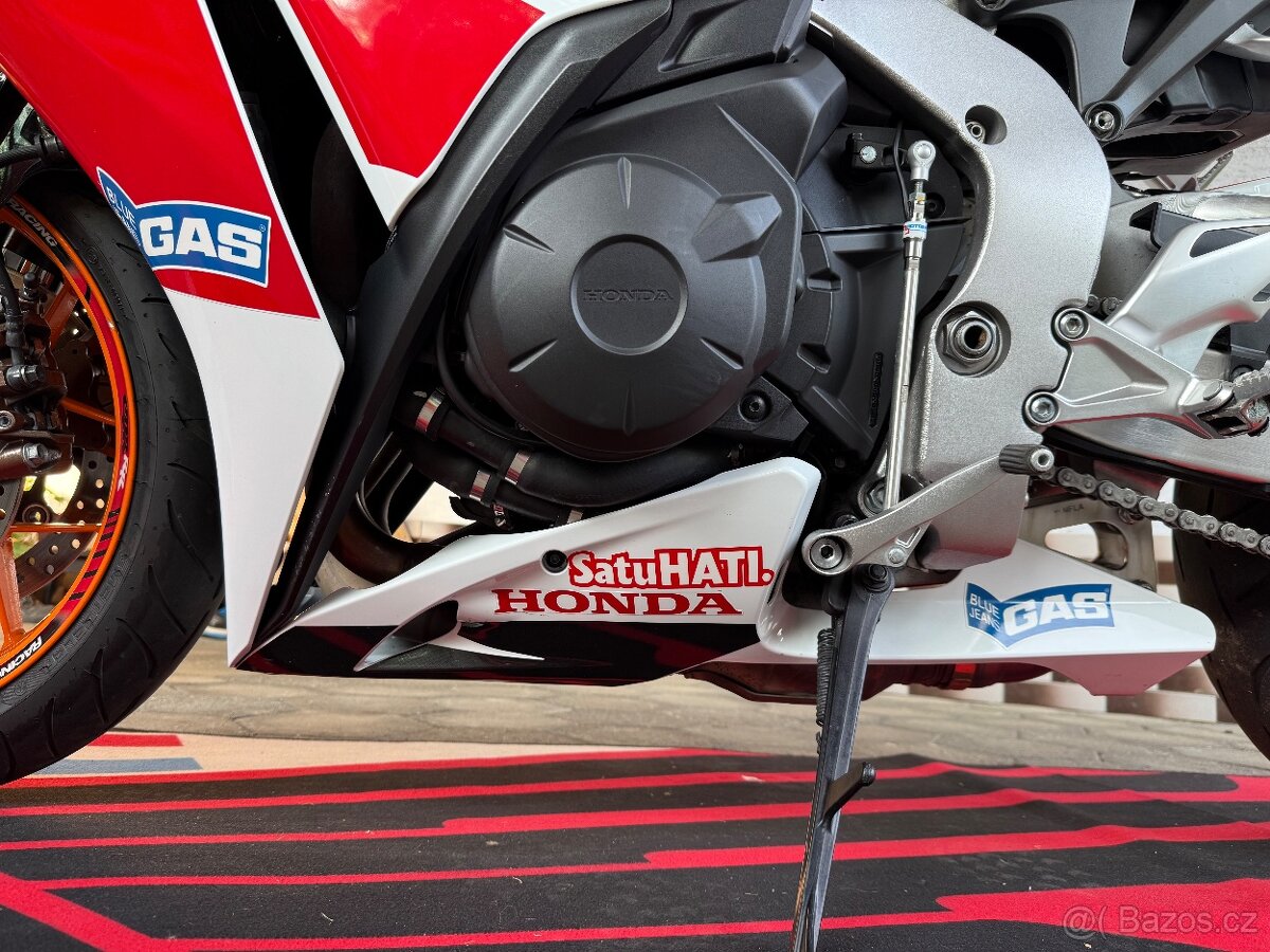 Honda cbr 1000rr Repsol - 14