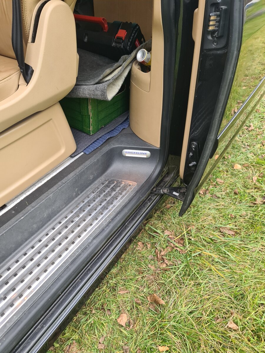 VW T5 MULTIVAN 4x4, 2,5 128kW PRODÁM - 14